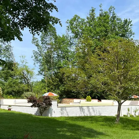 بيت للعطل La Joie De Vivre Bonnefont